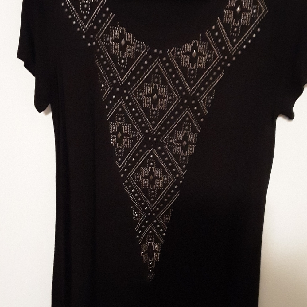 Dress - Picture 3 of 3
